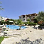 Egli Apartments